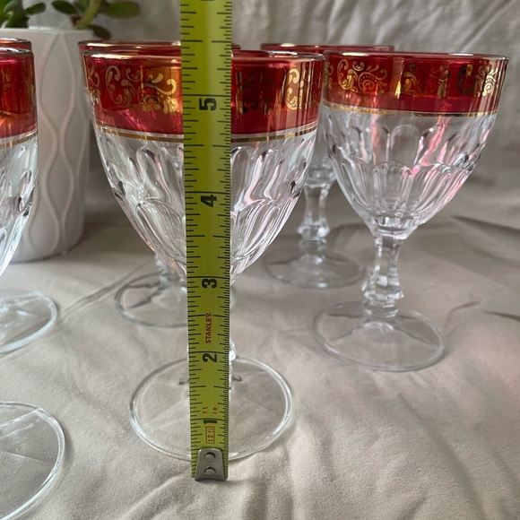 6  Pressed Glass Thumbprint Cordial Glasses Cranberry Band Gold Design - Picture 4 of 15